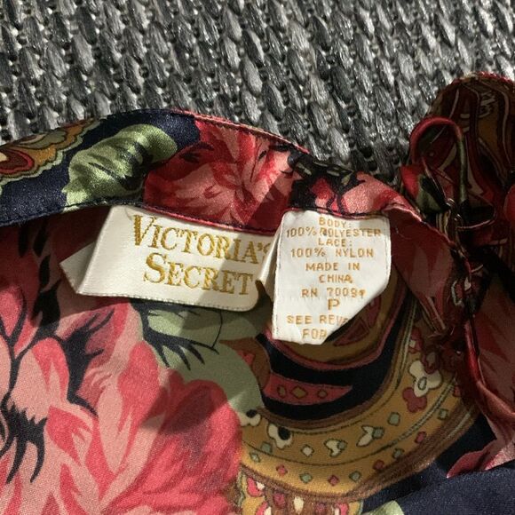 Victoria's Secret Vintage Slip Dress Floral Gold Label Y2K - Picture 6 of 6